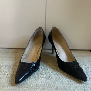 Ann Taylor Black Leather Pumps